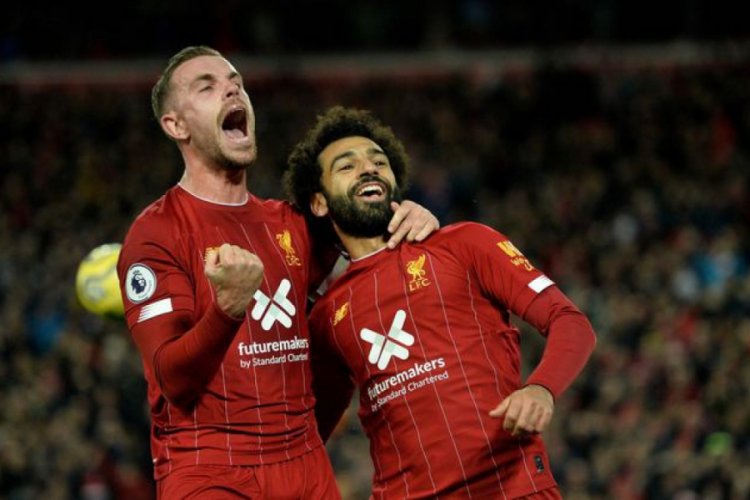 Liverpool, Tottenham'ı iki golle ge&ccedil;ti