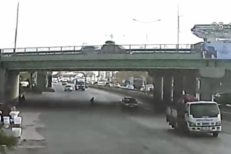&Uuml;st ge&ccedil;idi kullanmayıp yoldan ge&ccedil;mek isteyince &ouml;l&uuml;mden d&ouml;nd&uuml;
