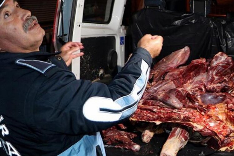 400 kilo ka&ccedil;ak et ele ge&ccedil;irildi