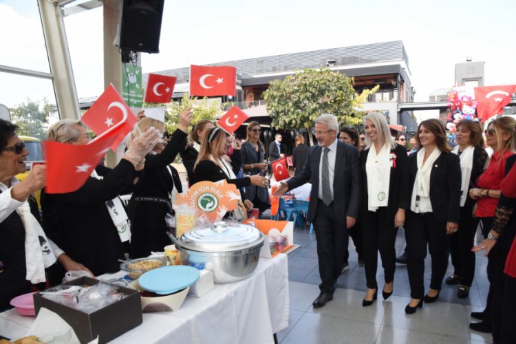 Bursalı annelerin Cumhuriyet coşkusu