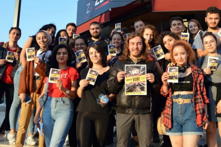 &Uuml;niversite &ouml;ğrencilerinden 'Kaputa vur' kampanyası
