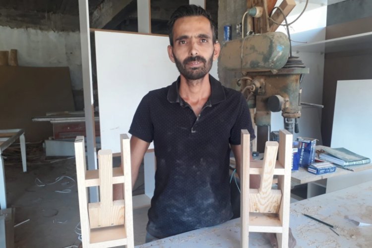 &Ccedil;am ağacından imal etti, zeytin &uuml;reticisinin umudu oldu