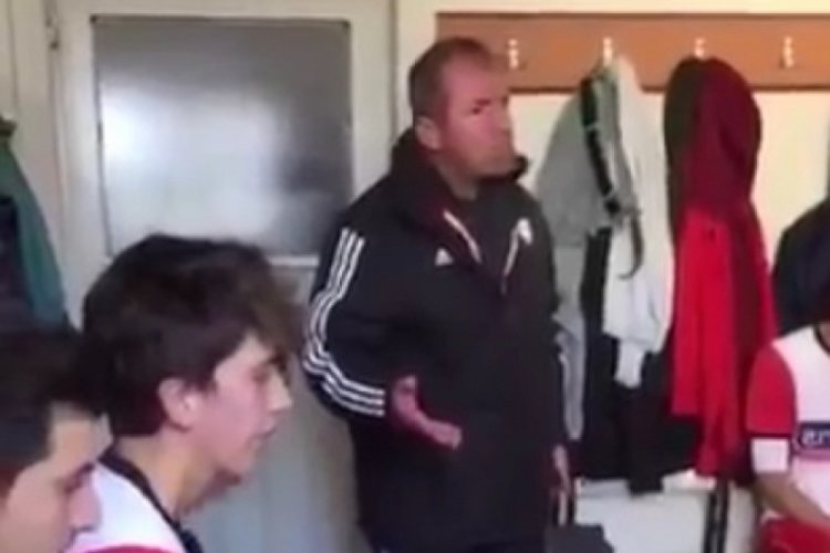 Oyuncuları tokatlayan antren&ouml;re, 1035 g&uuml;n hak mahrumiyeti