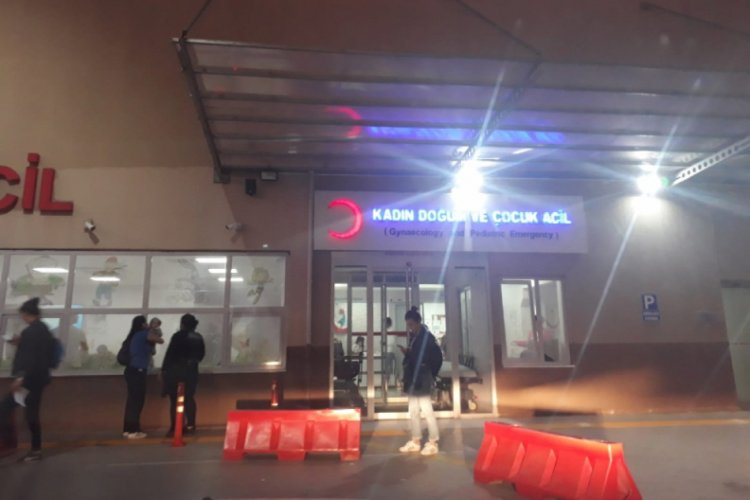 Hamile kadın yan yatan ara&ccedil;tan sağ &ccedil;ıktı, ardından doğum yaptı