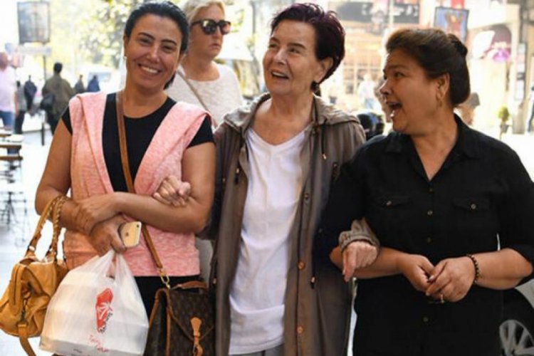 Fatma Girik yanlışlıkla dişini yedi!