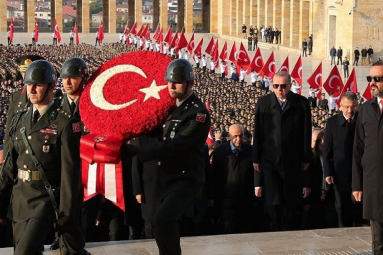 Erdoğan Anıtkabir'de: Barış Pınarı Harekatı ile kararlılığımızı b&uuml;t&uuml;n d&uuml;nyaya g&ouml;sterdik, ruhun şad olsun