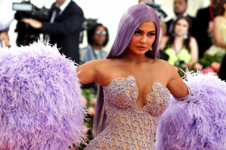 Kylie Jenner, Stormi paylaşımıyla hedefte