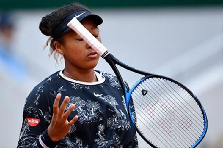 Osaka WTA Finalleri'nden &ccedil;ekildi
