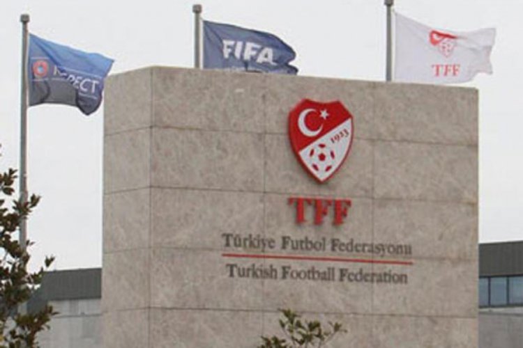 TFF ve kul&uuml;plerden Cumhuriyet Bayramı mesajı