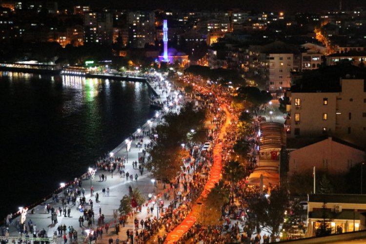 &Ccedil;anakkale'de Cumhuriyet coşkusu