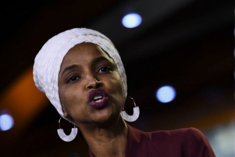 Ilhan Omar, 'soykırım oylamasında' &ccedil;ekimser oy verdiğini a&ccedil;ıkladı