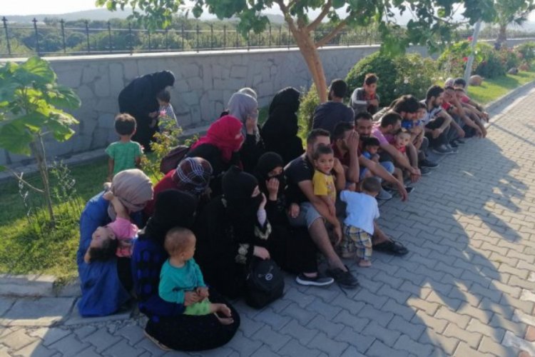 41 d&uuml;zensiz g&ouml;&ccedil;men yakalandı