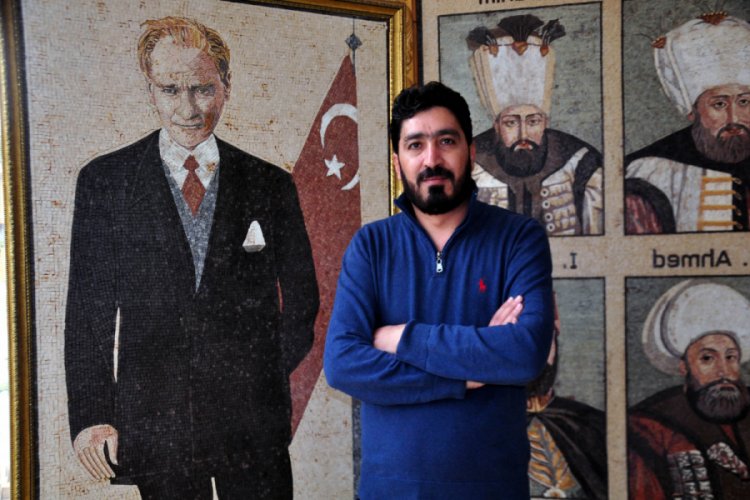 Suriyeli ressam, yaptığı portreleri Erdoğan'a hediye etmek istiyor