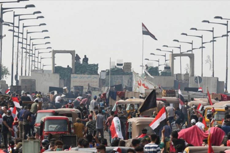 İran, Irak'taki eylemler nedeniyle Mehran Sınır Kapısı'nı kapattı