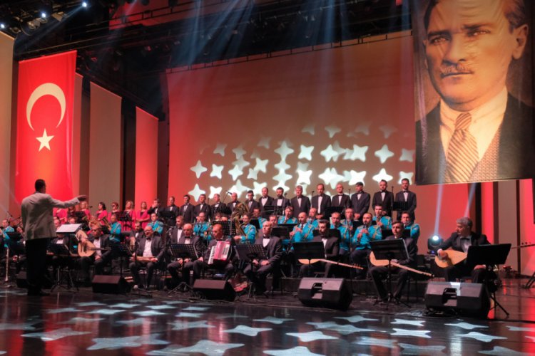 Bursa'da 'Cumhuriyet' konseri
