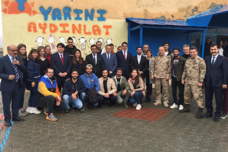 Ayaz ve Nupelda kardeşlerin adını taşıyan k&uuml;t&uuml;phane yenilendi