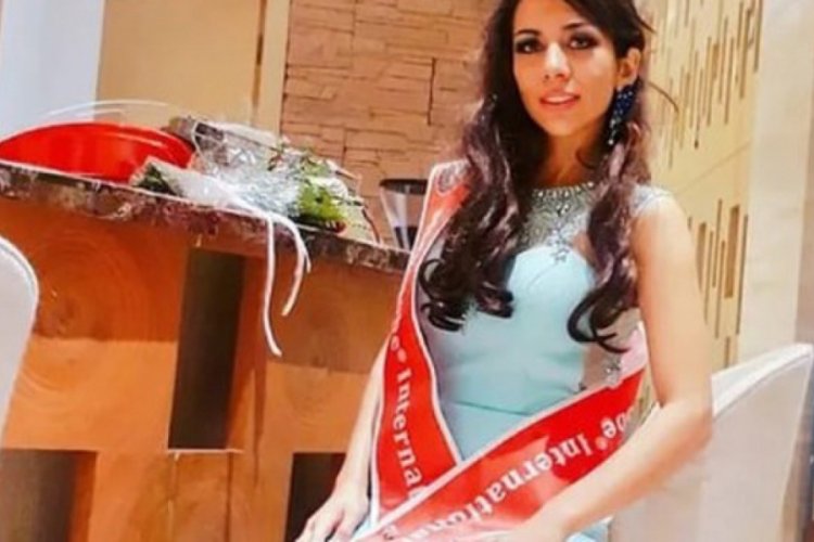 İran g&uuml;zellik krali&ccedil;esi iki haftadır havalimanında yaşıyor