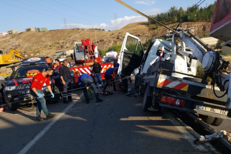 Siirt'te trafik kazası: 1'i ağır 2 yaralı
