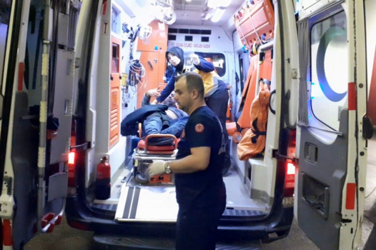 Bursa'da dayı yeğen arasında bor&ccedil; kavgası kanlı bitti