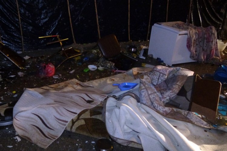 Bursa'da hareketli anlar! Kavga ettiği kardeşini i&ccedil;eri kilitleyip evi yakıp ka&ccedil;tı