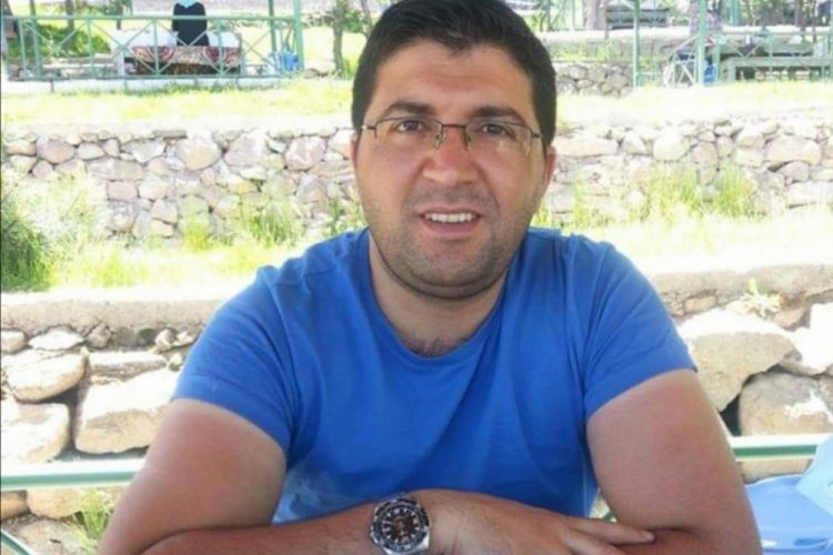 &Ouml;ğretmenin &ouml;l&uuml;m&uuml; il&ccedil;eyi yasa boğdu