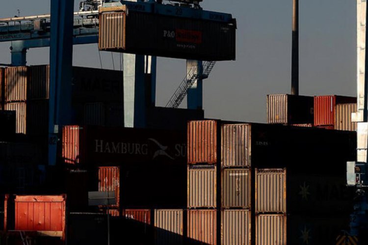 Dış ticaret dengesi a&ccedil;ıklandı