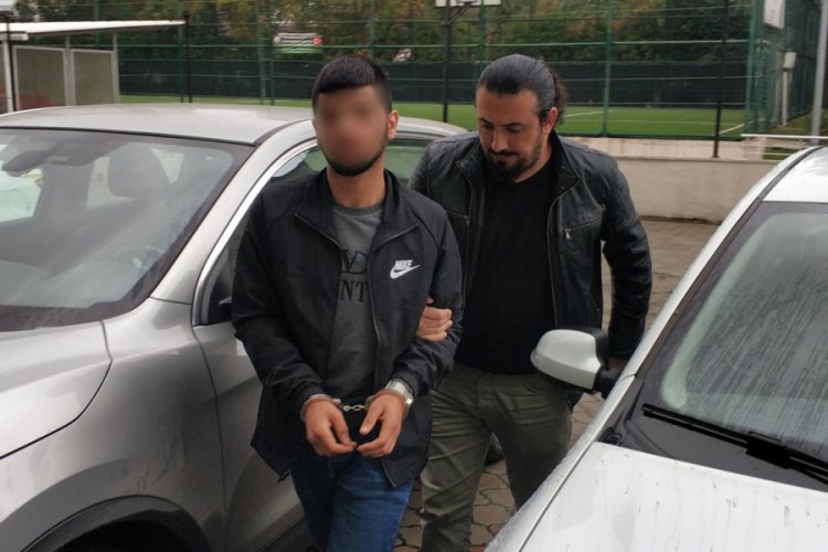 T&uuml;fekle 2 kişiyi yaralayan zanlı yakalandı
