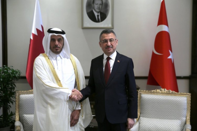 Cumhurbaşkanı Yardımcısı Oktay, Katar Başbakanı Al Sani ile g&ouml;r&uuml;şt&uuml;