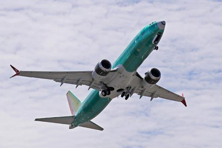 Boeing 737'ye bir skandal daha! U&ccedil;aklarda &ccedil;atlak tespit edildi