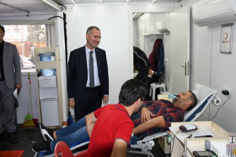 İneg&ouml;l Belediye Başkanı Taban'dan kan bağışı &ccedil;ağrısı