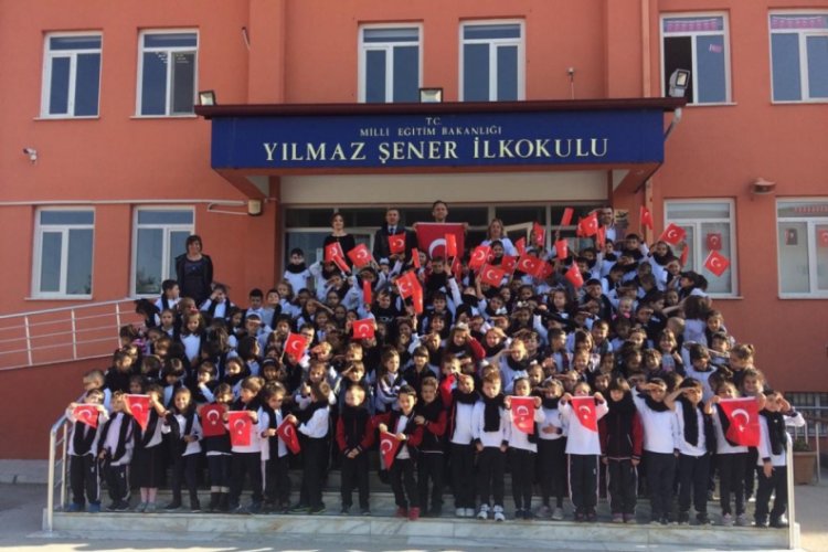 Miniklerden, Mehmet&ccedil;ik'e y&uuml;rekleri ısıtan hediyeler