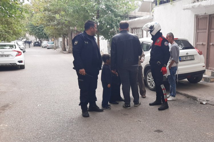 Bah&ccedil;eye giren ş&uuml;pheli şahıs polisleri harekete ge&ccedil;irdi