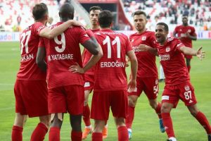 Sivasspor ile Denizlispor 11. randevuda