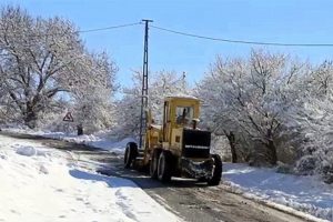 6 k&ouml;y yolu ulaşıma kapandı