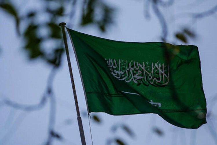 Suudi Arabistan'ın iki askeri Yemen sınırında &ouml;ld&uuml;r&uuml;ld&uuml;