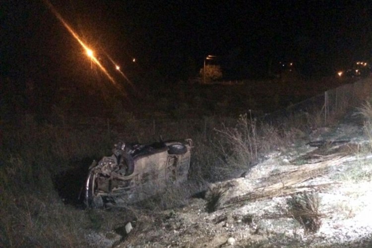 İki otomobil birbirine girdi: 5 yaralı