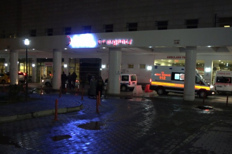 Yedikleri yemek sonrası hastanelik oldular