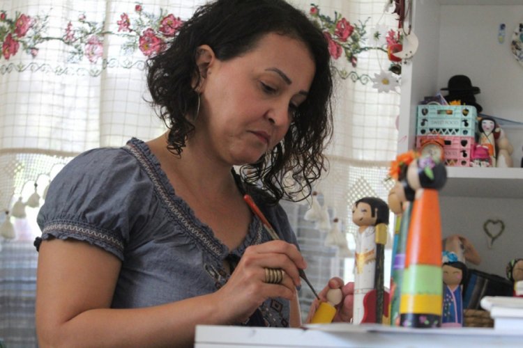 Oğlu i&ccedil;in arayıp bulamadığı oyuncak, anneyi girişimci yaptı