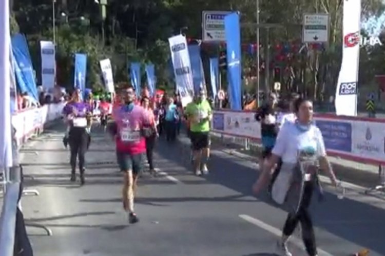 İstanbul Maratonu'nda halk koşusu tamamlandı