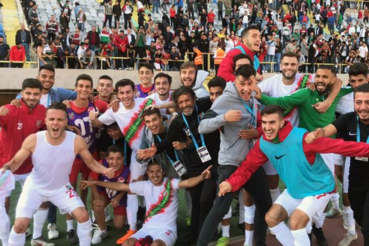 Karşıyaka 4'te 4 yaptı, Play-Off yarışından kopmadı