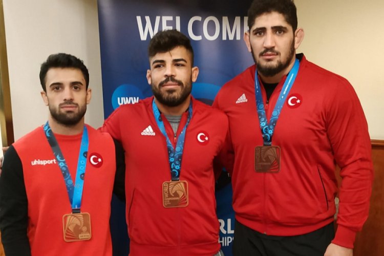Millilerden D&uuml;nya G&uuml;reş Şampiyonası'nda 6 madalya