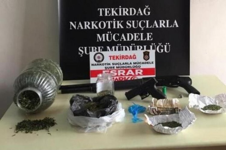 1 bu&ccedil;uk kilo uyuşturucu ele ge&ccedil;irildi