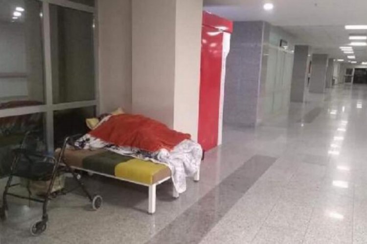 Hastanede yatan kadın, sıcak yuvaya kavuştu