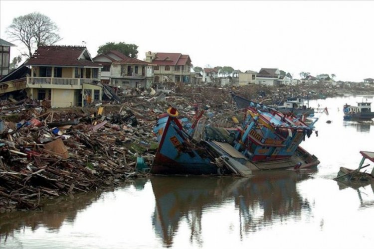 Son y&uuml;zyıl tsunamileri yaklaşık 260 bin can aldı