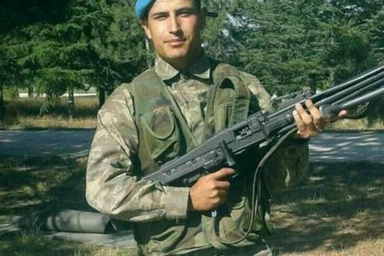 Eğitimde fenalaşan uzman &ccedil;avuş, şehit oldu