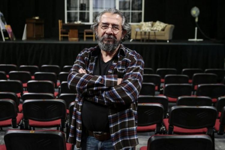 Duayen sanat&ccedil;ı Mehmet Atay'dan Ankara'ya yeni tiyatro