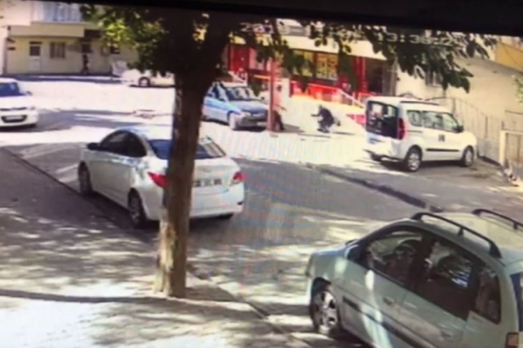 Kayınbiraderin enişteyi vurduğu an g&uuml;venlik kamerasında