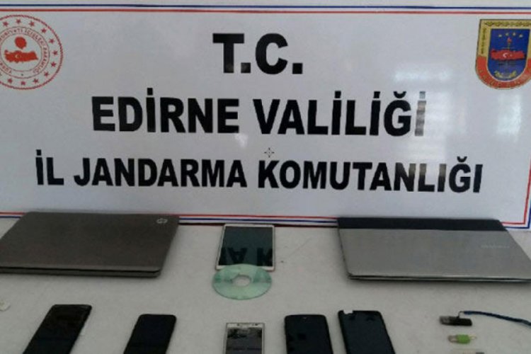 FET&Ouml; ş&uuml;phelilerini Yunanistan'a &ccedil;ıkaran &ccedil;eteye operasyon: 3 tutuklama