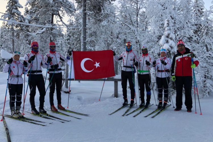 Kayak'ta Olimpik Sporcular FIS yarışına hazırlanıyor