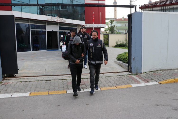 FET&Ouml; operasyonunda 2 kişi tutuklandı